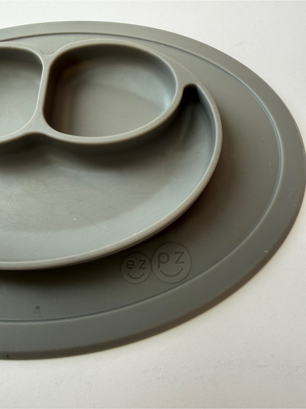 EZPZ Mini Happy Mat Reusable Placemat in Grey | Baby Shower Gift - Picture 2 of 3